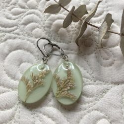 Limonium oval earring - vintage mint collection