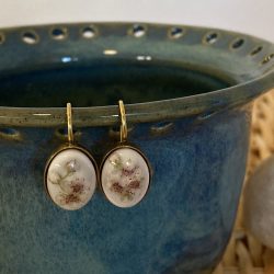 Meadowsweet Oval Earrings - Gold